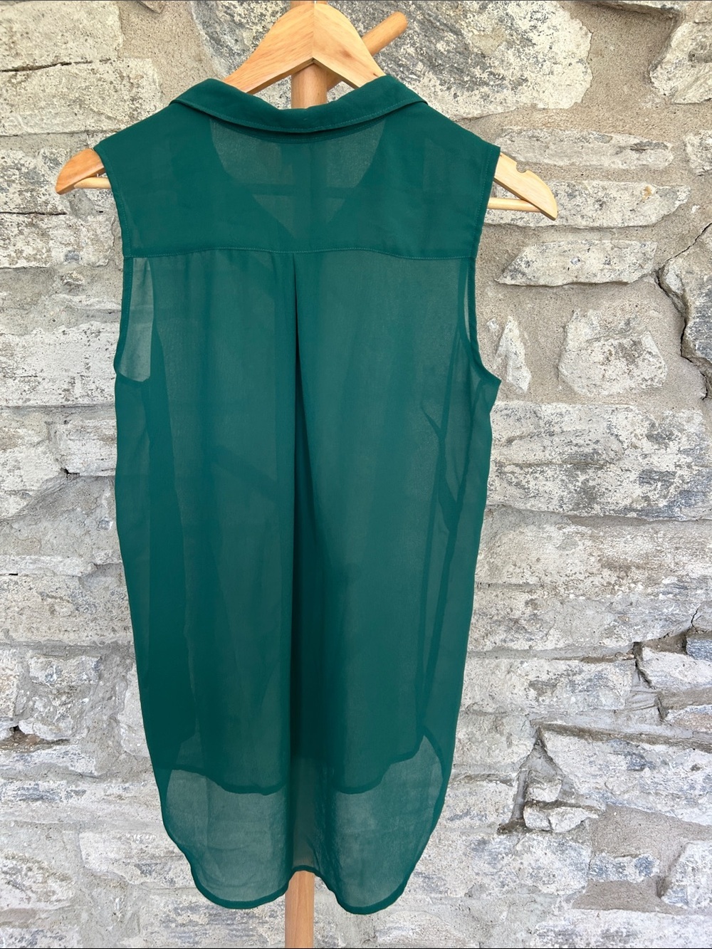 Sleeveless Button-Front Chiffon Blouse - Emerald Green - Picture 2 of 6